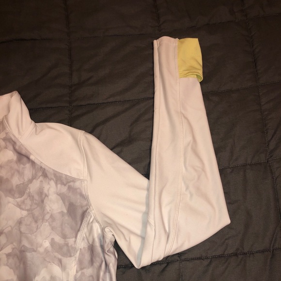 Athletic mondetta sweater - Picture 2 of 4